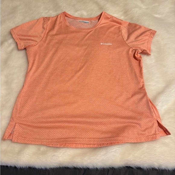 Columbia Shirt - Picture 11 of 11